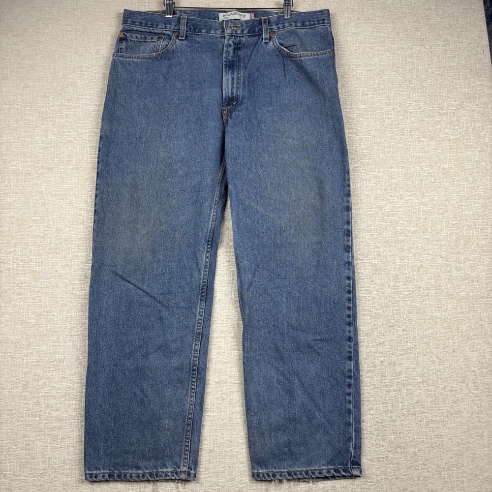 Vintage Levis 550 Mens 38x30 Jeans Medium Blue Washed Denim Slight Distressing